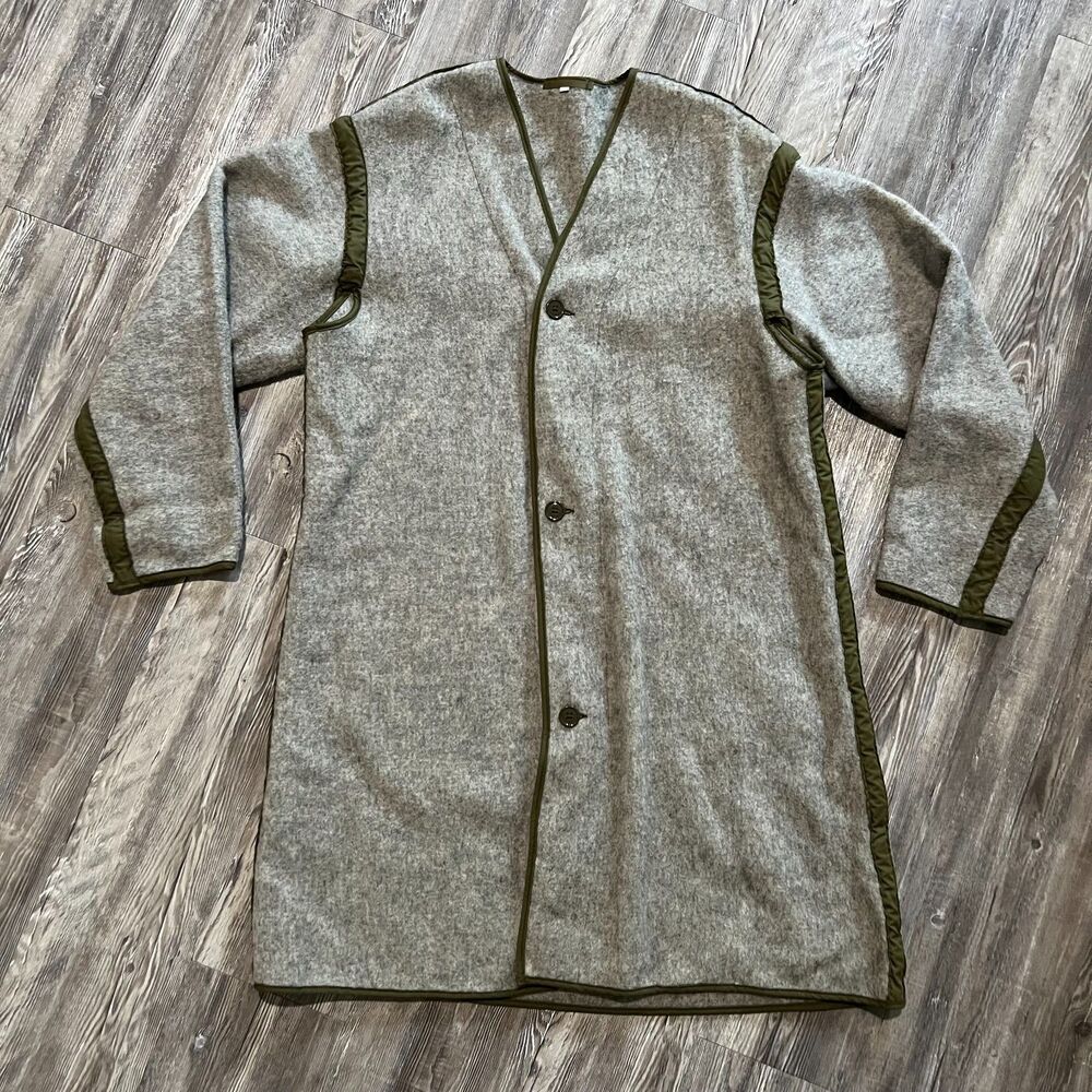 Vintage Military Quilted Wool Field Liner Coat Gray Olive Trim Long Overcoat